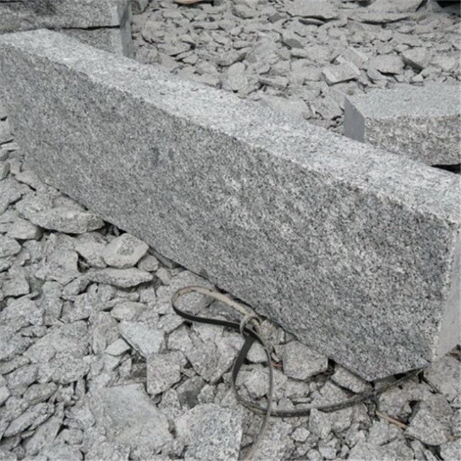 Granite G603 kerbstone